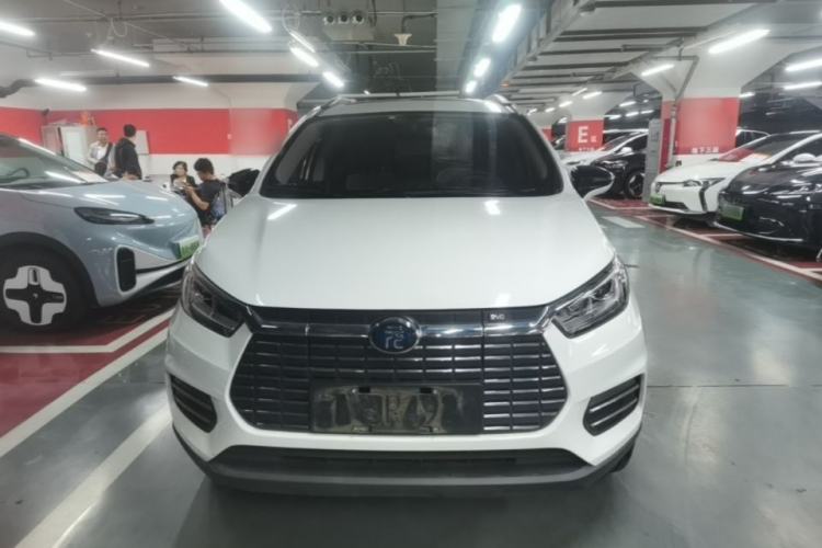 Used BYD Yuan New Energy 2019 EV360 Smart Connect Leading Model Front