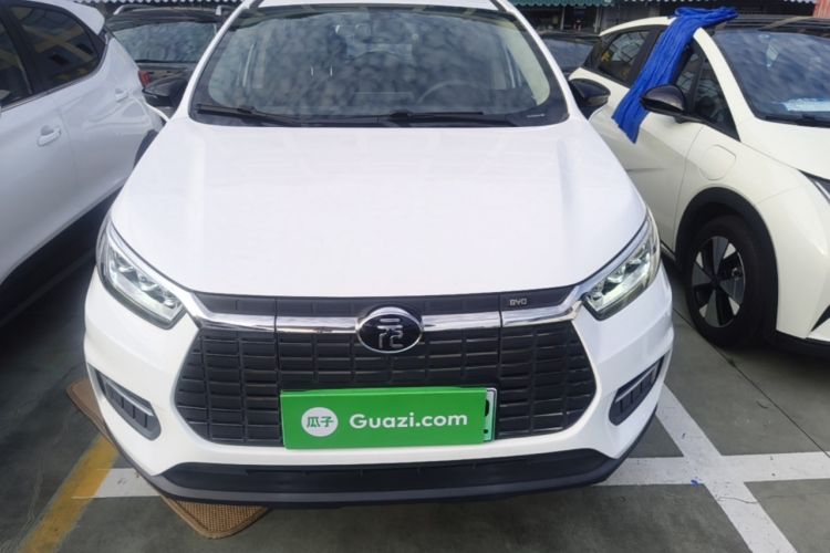 Used BYD Yuan New Energy 2019 EV535 Smart Connect Trendsetting Model Front