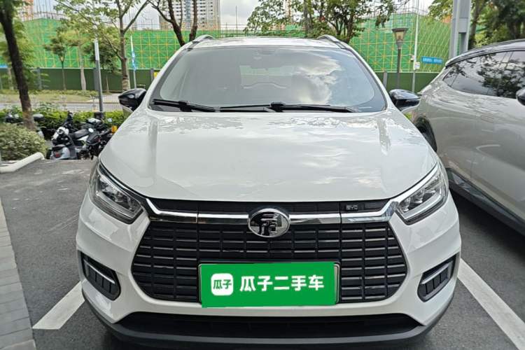 Used BYD Yuan New Energy 2019 EV360 Smart Connect Enjoyment Model Front