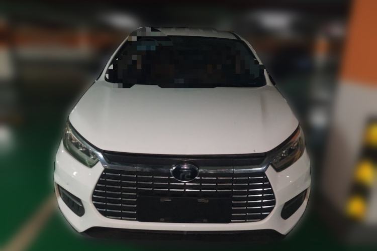 Used BYD Yuan New Energy 2019 EV535 Smart Connect Trendsetting Model Front