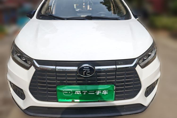 Used BYD Yuan New Energy 2019 EV535 Smart Connect Trendsetting Model Front