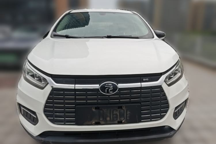 Used BYD Yuan New Energy 2019 EV535 Smart Connect Trendsetting Model Front