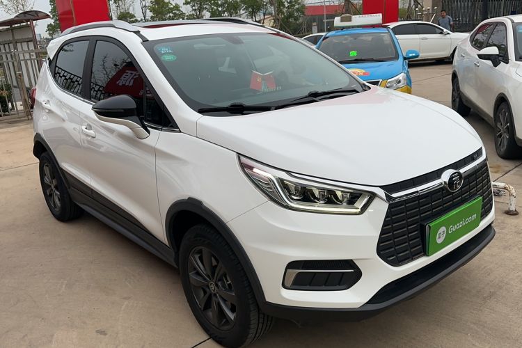 Used BYD Yuan New Energy 2019 EV360 Smart Connect Enjoyment Model Front Right 45 Deg
