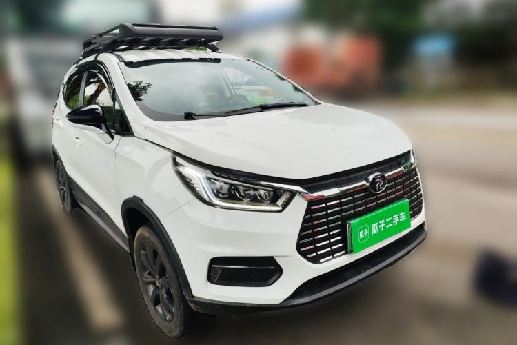 Used BYD Yuan New Energy 2019 EV360 Smart Connect Luxurious Model Front Right 45 Deg