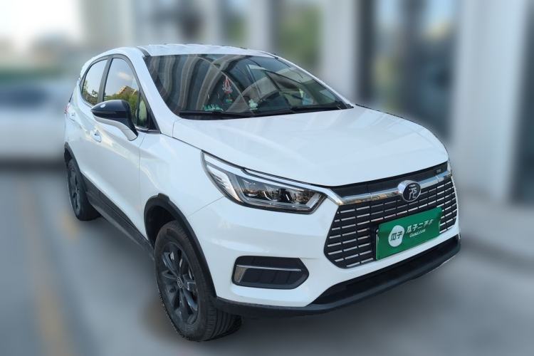 Used BYD Yuan New Energy 2019 EV535 Smart Connect Trendsetting Model Front Right 45 Deg