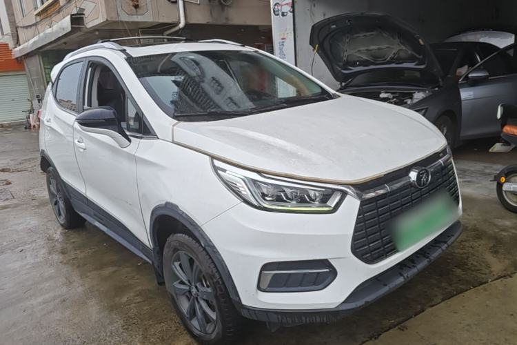 Used BYD Yuan New Energy 2019 EV360 Smart Connect Enjoyment Model Front Right 45 Deg