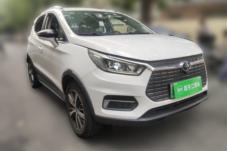 Used BYD Yuan New Energy 2019 EV535 High-Energy Leading Edition Front Right 45 Deg