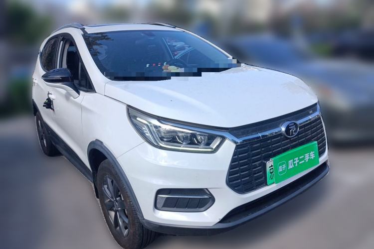 Used BYD Yuan New Energy 2019 EV535 Smart Connect Elite Model Front Right 45 Deg