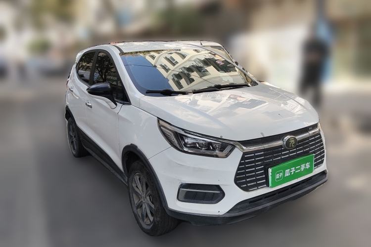 Used BYD Yuan New Energy 2019 EV535 Smart Connect Trendsetting Model Front Right 45 Deg