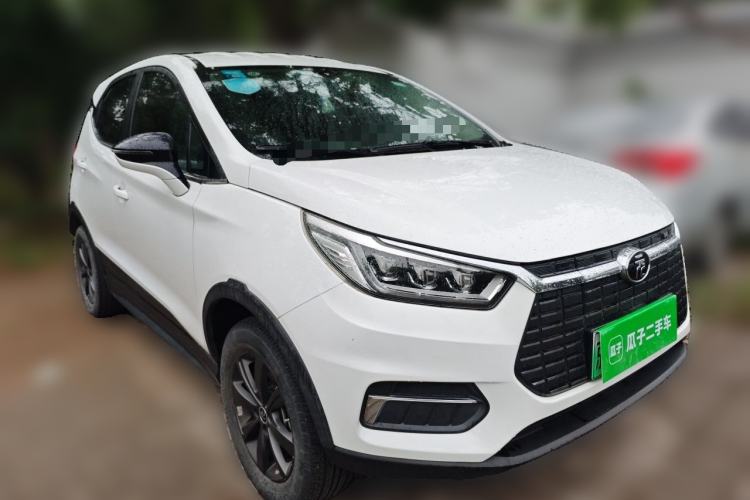 Used BYD Yuan New Energy 2019 EV535 Smart Connect Trendsetting Model Front Right 45 Deg