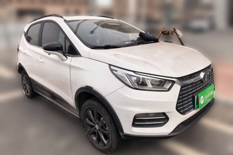 Used BYD Yuan New Energy 2019 EV360 Smart Connect Enjoyment Model Front Right 45 Deg