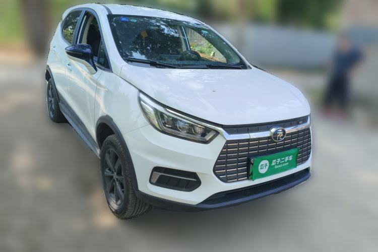 Used BYD Yuan New Energy 2019 EV535 Smart Connect Trendsetting Model Front Right 45 Deg