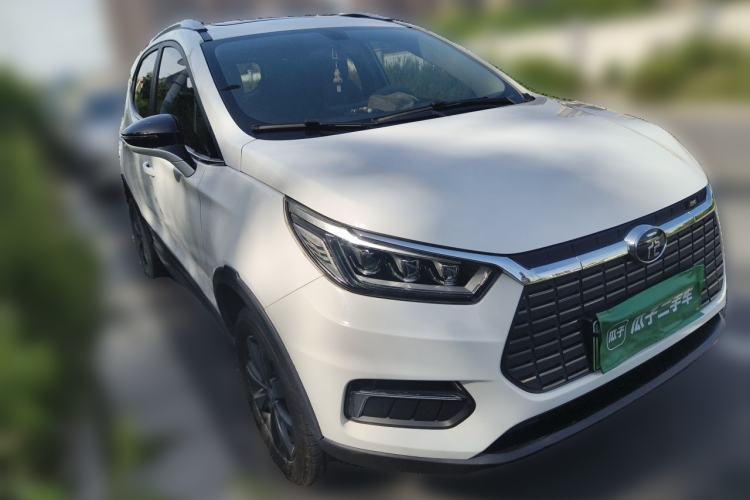 Used BYD Yuan New Energy 2019 EV535 Smart Connect Elite Model Front Right 45 Deg