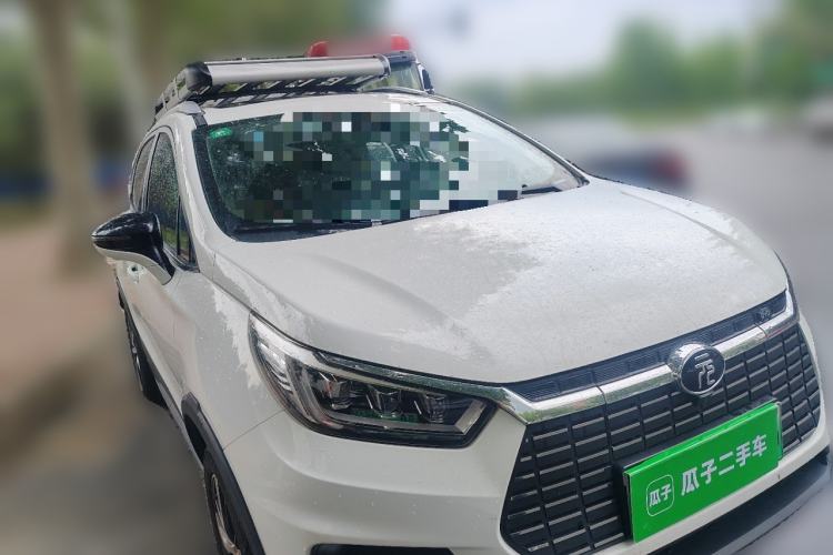Used BYD Yuan New Energy 2019 EV535 High-Energy Leading Edition Front Right 45 Deg