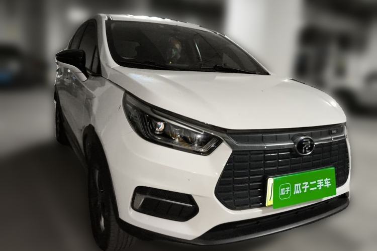 Used BYD Yuan New Energy 2019 EV535 Smart Connect Trendsetting Model Front Right 45 Deg