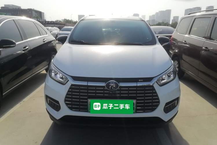 Used BYD Yuan New Energy 2019 EV535 Smart Connect Trendsetting Model Front
