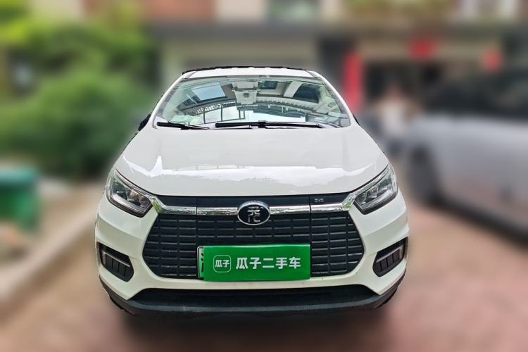 Used BYD Yuan New Energy 2019 EV535 Smart Connect Trendsetting Model Front