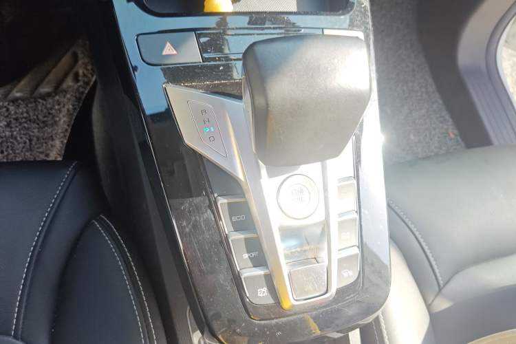 Used BYD Yuan New Energy 2019 EV535 High-Energy Leading Edition Gear Lever