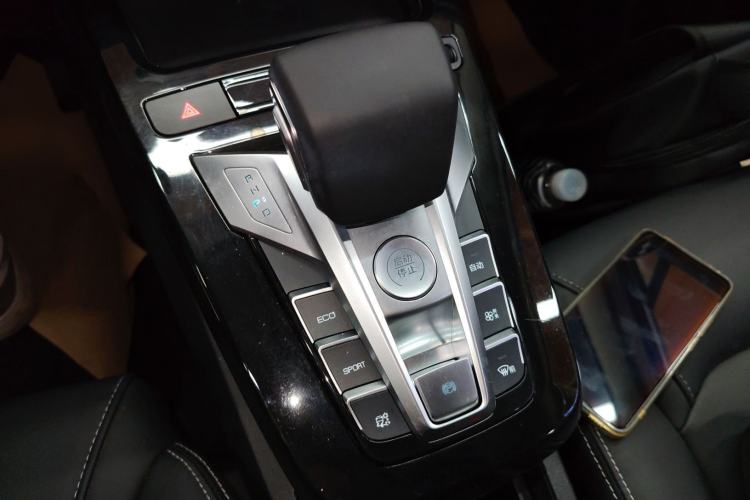 Used BYD Yuan New Energy 2019 EV535 Smart Connect Trendsetting Model Gear Lever