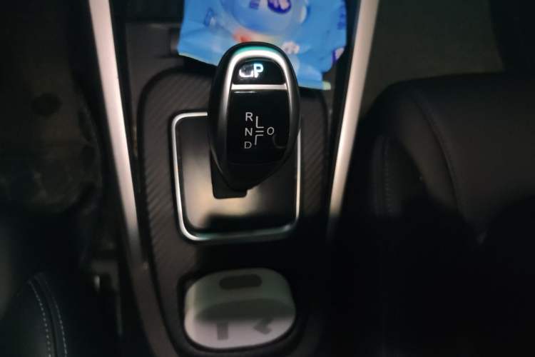 Used BYD Yuan New Energy 2019 EV360 Smart Connect Leading Model Gear Lever