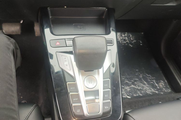 Used BYD Yuan New Energy 2019 EV360 Smart Connect Leading Model Gear Lever