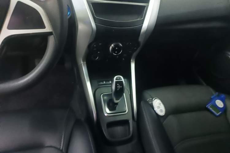 Used BYD Yuan New Energy 2019 EV360 Smart Connect Leading Model Gear Lever