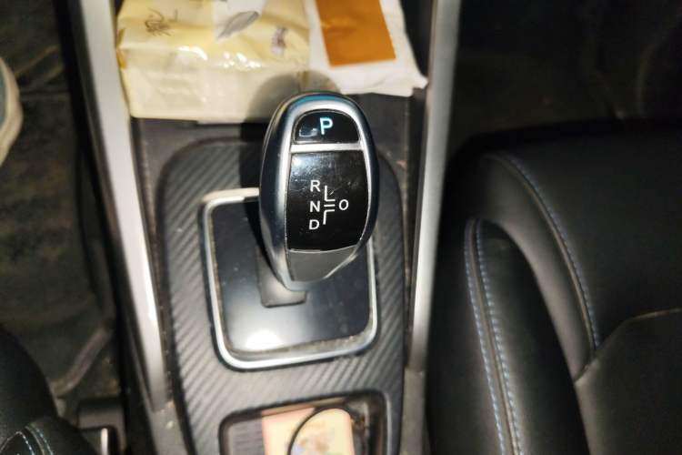 Used BYD Yuan New Energy 2019 EV360 Smart Connect Leading Model Gear Lever