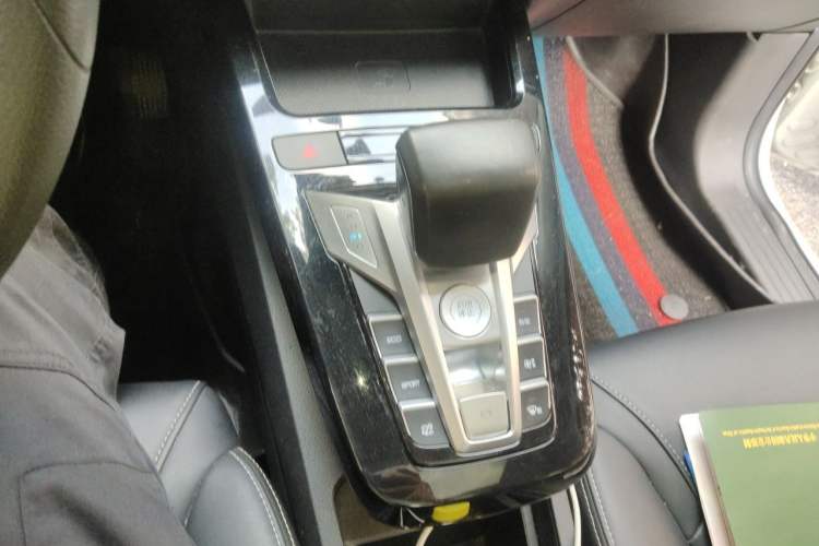 Used BYD Yuan New Energy 2019 EV535 High-Energy Leading Edition Gear Lever