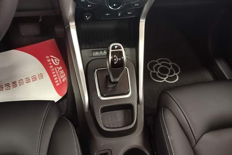 Used BYD Yuan New Energy 2019 EV360 Smart Connect Leading Model Gear Lever