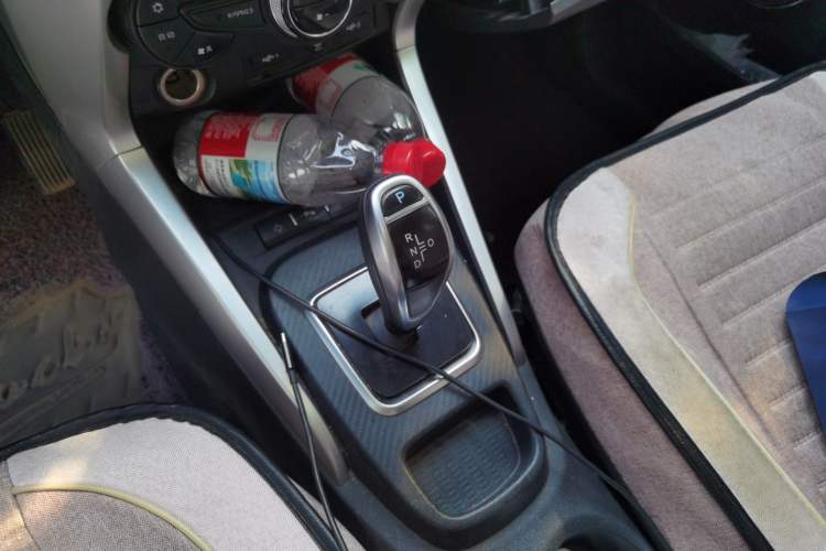 Used BYD Yuan New Energy 2019 EV360 Smart Connect Elite Model Gear Lever