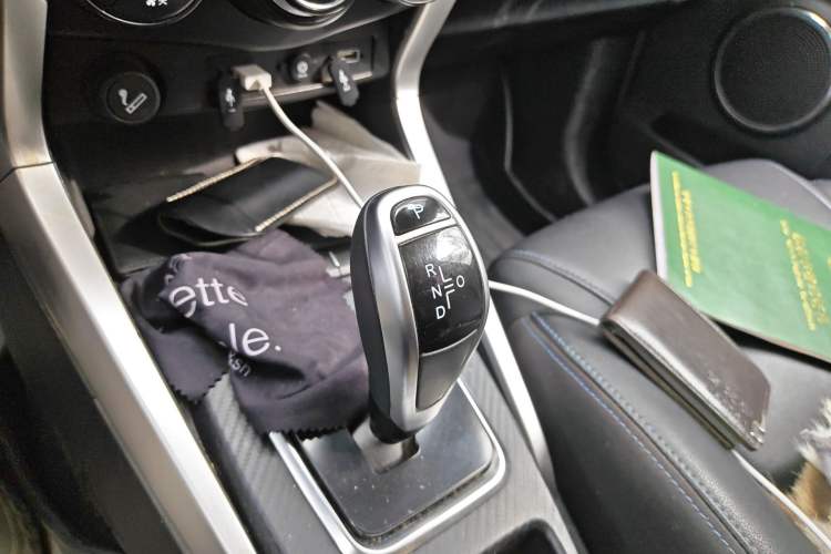 Used BYD Yuan New Energy 2019 EV360 Smart Connect Leading Model Gear Lever
