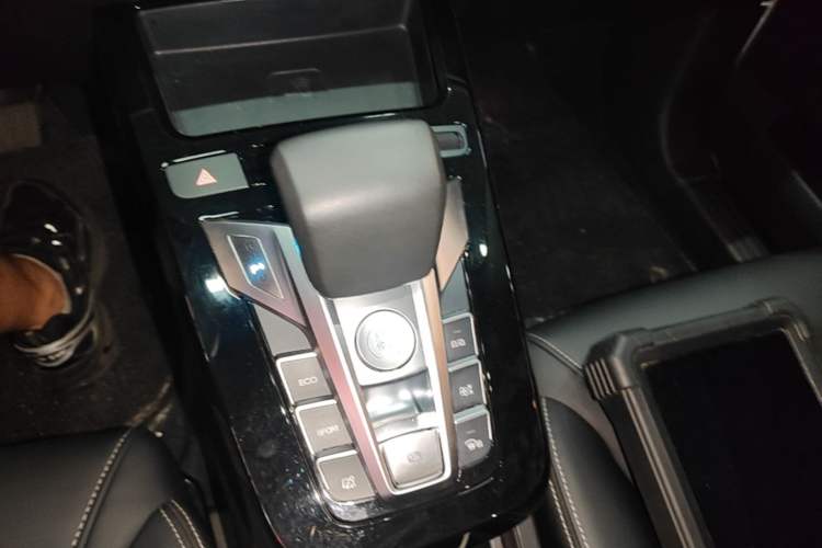 Used BYD Yuan New Energy 2019 EV535 High-Energy Leading Edition Gear Lever