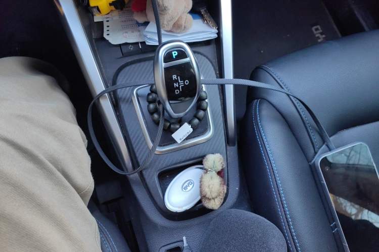 Used BYD Yuan New Energy 2019 EV360 Smart Connect Leading Model Gear Lever