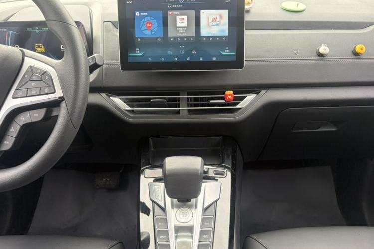 Used BYD Yuan New Energy 2019 EV535 High-Energy Leading Edition Gear Lever