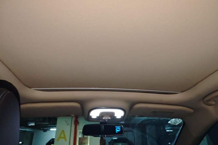 Used BYD Yuan New Energy 2019 EV360 Smart Connect Leading Model Headliner