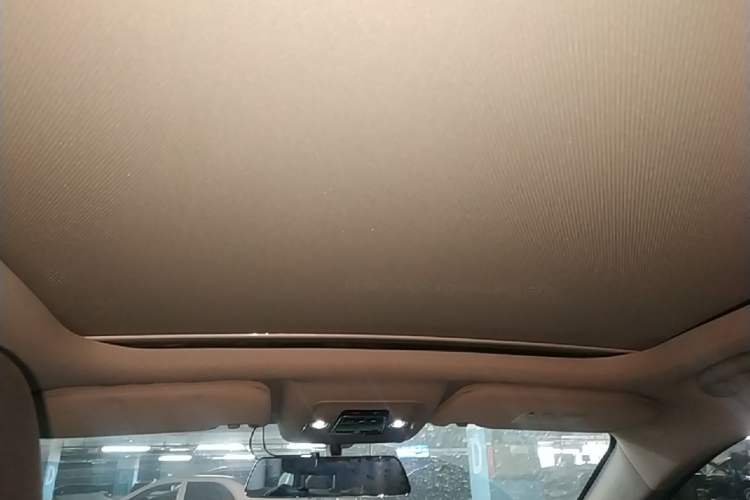 Used BYD Yuan New Energy 2019 EV360 Smart Connect Enjoyment Model Headliner