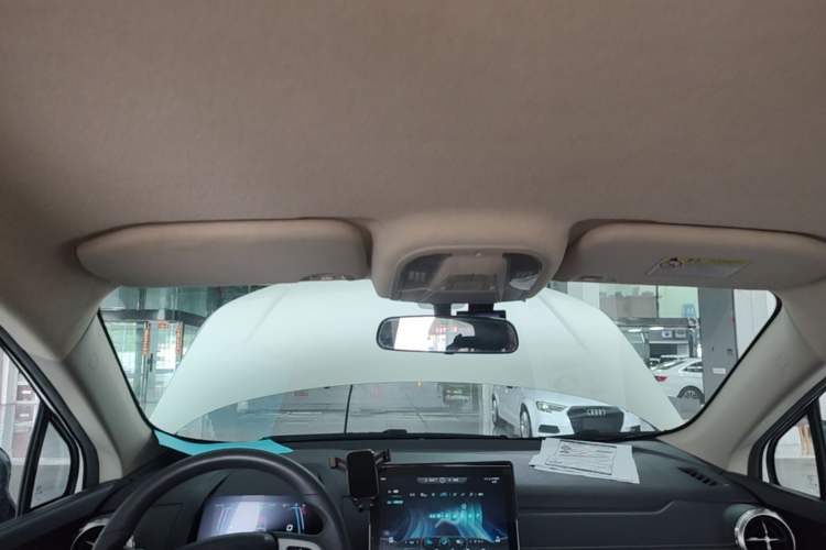 Used BYD Yuan New Energy 2019 EV535 Smart Connect Trendsetting Model Headliner