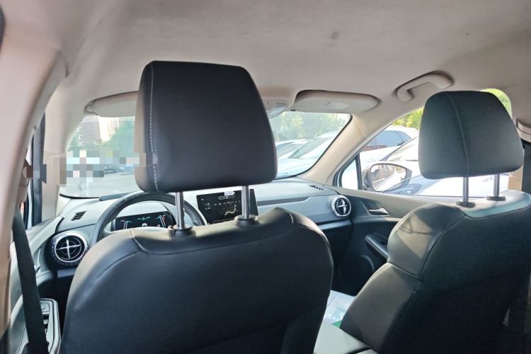 Used BYD Yuan New Energy 2019 EV535 Smart Connect Trendsetting Model Headliner