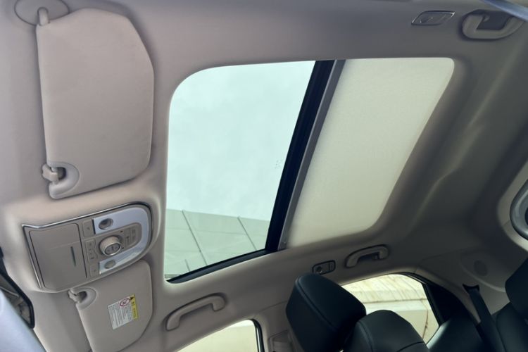 Used BYD Yuan New Energy 2019 EV360 Smart Connect Elite Model Headliner