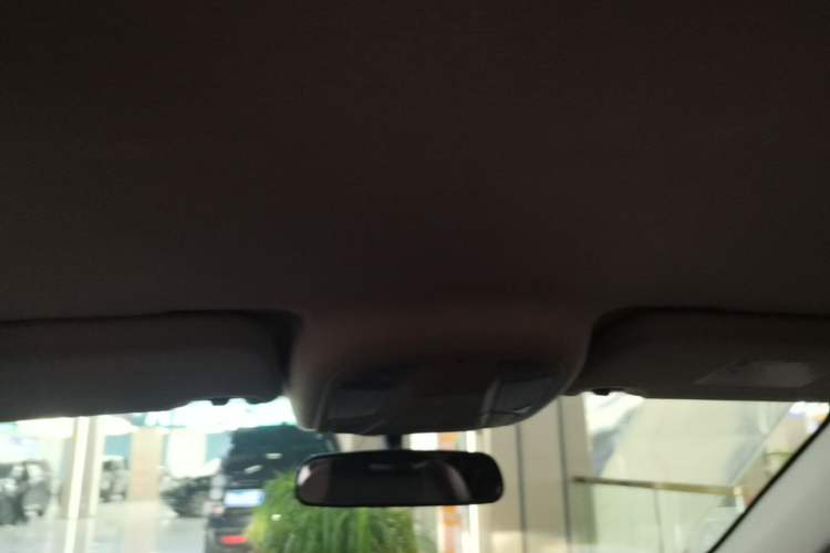 Used BYD Yuan New Energy 2019 EV535 Smart Connect Trendsetting Model Headliner