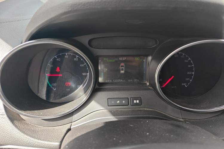 Used BYD Yuan New Energy 2019 EV360 Smart Connect Leading Model Instrument Cluster