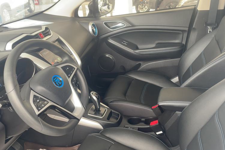 Used BYD Yuan New Energy 2019 EV360 Smart Connect Leading Model Interior 1
