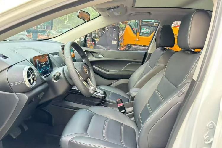 Used BYD Yuan New Energy 2019 EV360 Smart Connect Enjoyment Model Interior 1