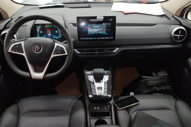 Used BYD Yuan New Energy 2019 EV535 Smart Connect Trendsetting Model Interior 2