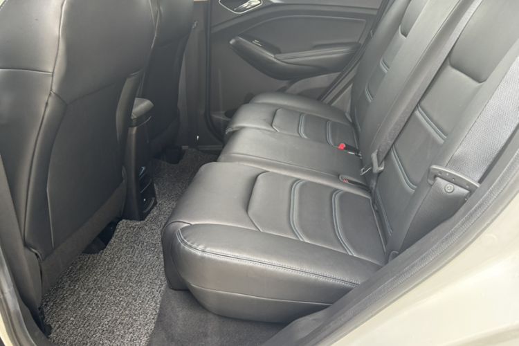 Used BYD Yuan New Energy 2019 EV360 Smart Connect Leading Model Interior 2