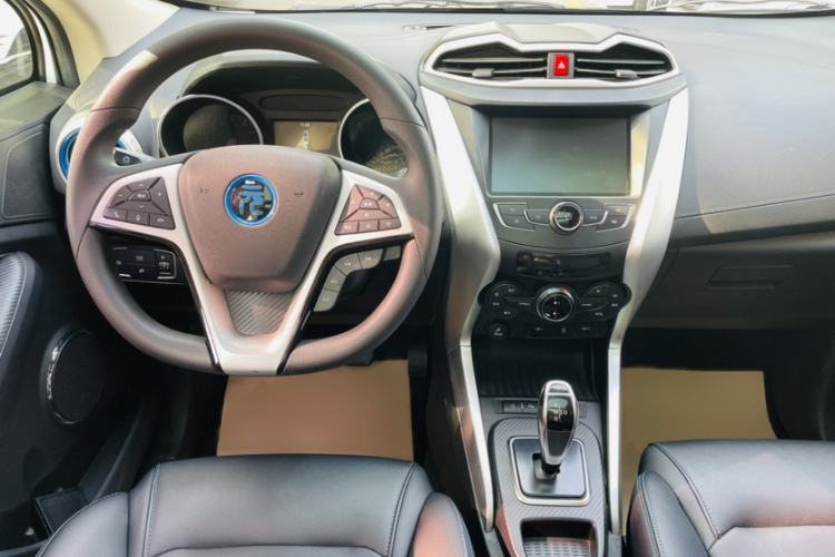 Used BYD Yuan New Energy 2019 EV360 Smart Connect Elite Model Interior 3