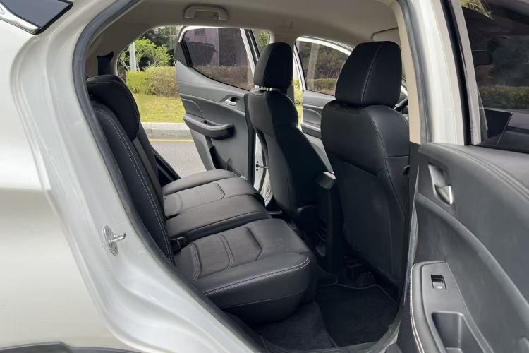 Used BYD Yuan New Energy 2019 EV535 Smart Connect Trendsetting Model Interior 3