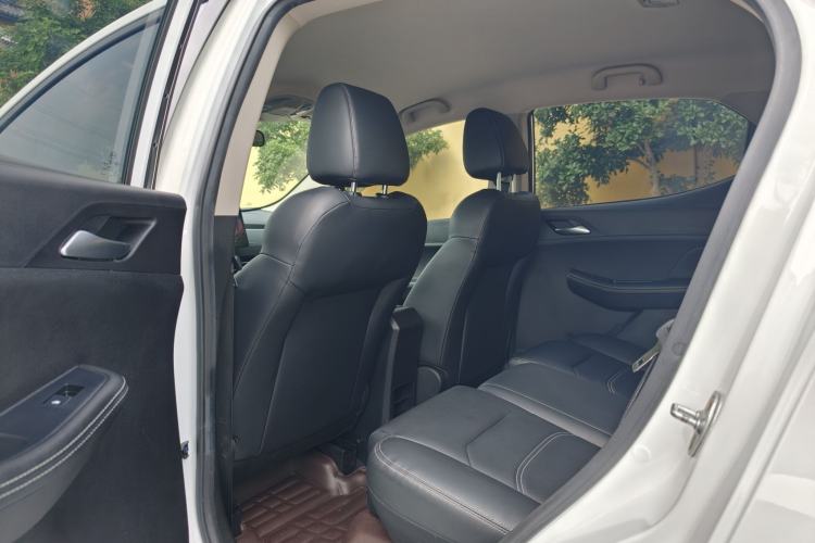Used BYD Yuan New Energy 2019 EV535 Smart Connect Trendsetting Model Interior 3