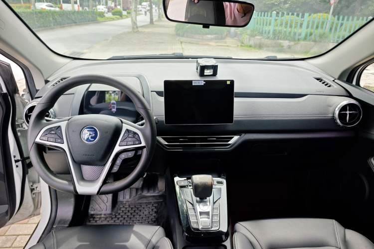 Used BYD Yuan New Energy 2019 EV535 High-Energy Leading Edition Interior 3