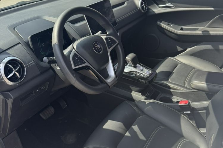 Used BYD Yuan New Energy 2019 EV535 Smart Connect Trendsetting Model Interior 3